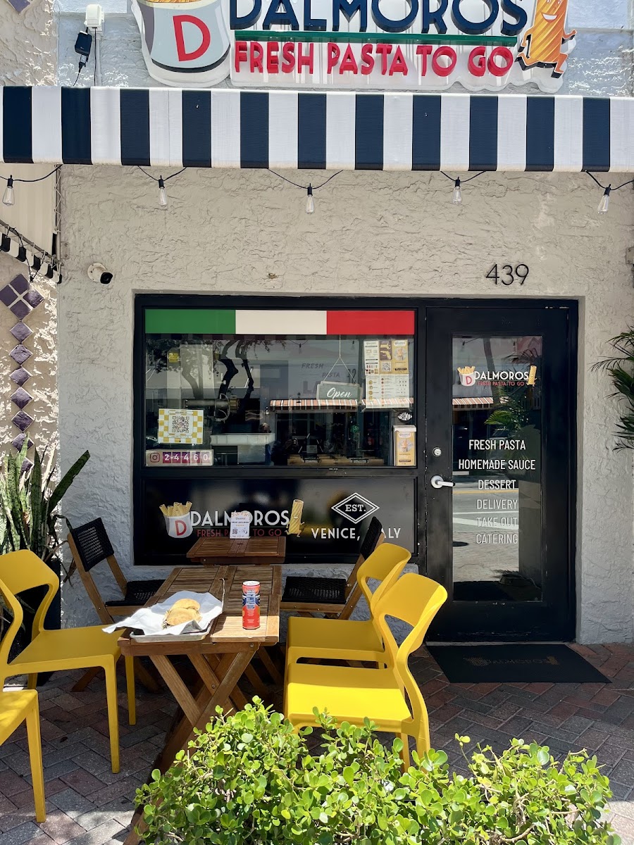 Dalmoros Delray Beach (Fl) | Fresh Pasta